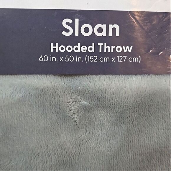 Koolaburra By Ugg Sloan Hooded Throw Blanket - Picture 4 of 5